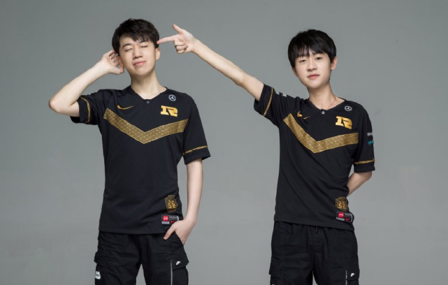 防守屏障而 防守屏障而