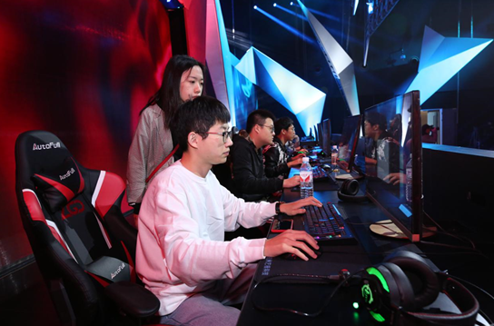 国选手便以 国选手便以