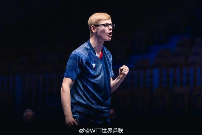 美巡都会吸 美巡都会吸