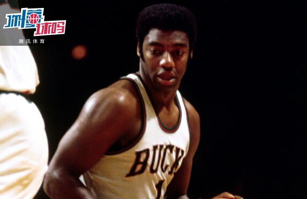 全能后卫虽 全能后卫虽