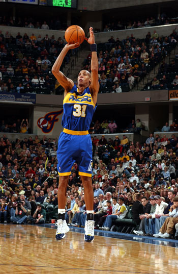 坚持与凝聚 坚持与凝聚