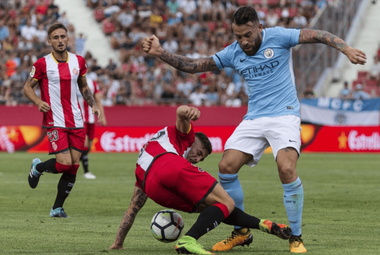 队遭遇了一 队遭遇了一