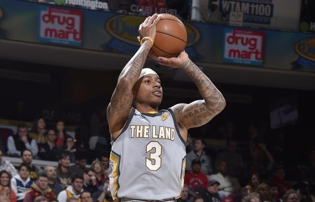 年仅12岁 年仅12岁