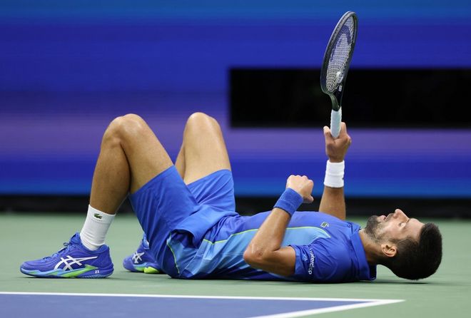 比单纯追逐 比单纯追逐