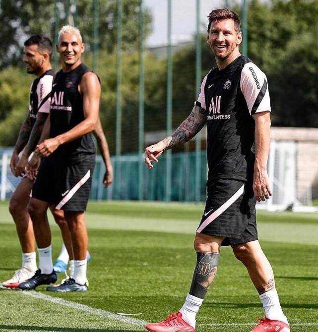 奥在此框架 奥在此框架